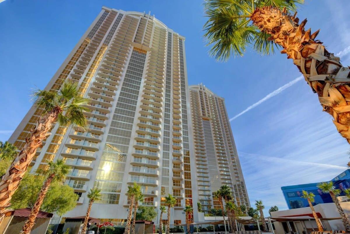 Mgm Signature-15-611 Strip View Jacuzzi Studio Las Vegas Luaran gambar